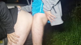 TWO CUMSHOTS BETWEEN TWO BITCHES!!!