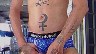 Me vestindo para ir para a academia 2