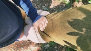 CaraxJack__Je la baise fort contre un arbre #wildsex 🌲🔥