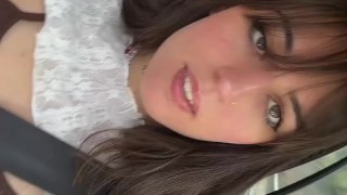 Juguetona mujer caliente