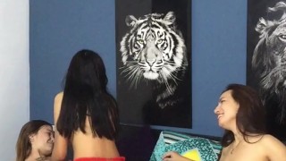 I finger my pussy and make a hot video.