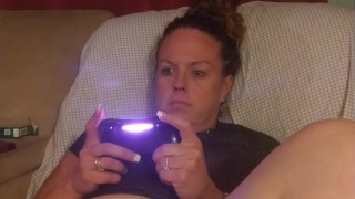 Secretary gets off of work and spreads her legs and shows off her thick juicy thighs and laughs