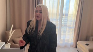A REALTOR OFFERS ANAL SO THAT I WILL BUY AN APARTMENT. BIG ASS ANAL, FULL HD, ASS FUCK