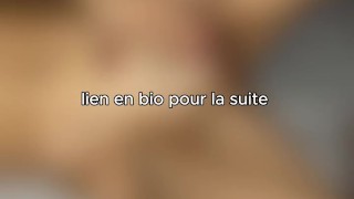 Je joue toute seule pendant que mes parents sont aller faire les courses