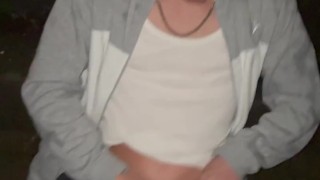 Jeune twink bien chaud se fait baiser sans capotes dehors , Stephkiller et Nastyboy