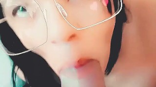 UMBRELLA HOTEL WIDE OPEN DOOR BLOWJOB CAUGHT STRIPPER