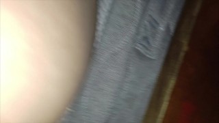 Le dejo abierto el culo a colombiana y le digo que saque la leche